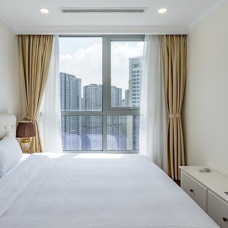 Luxury Vinhomes Central Park Ho Chi Minh City Exterior photo