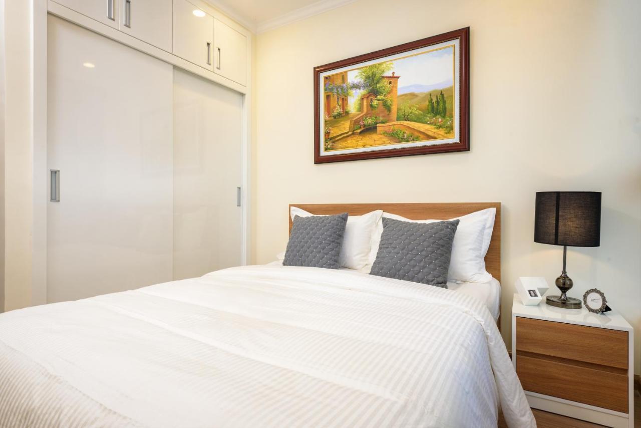 Luxury Vinhomes Central Park Ho Chi Minh City Exterior photo